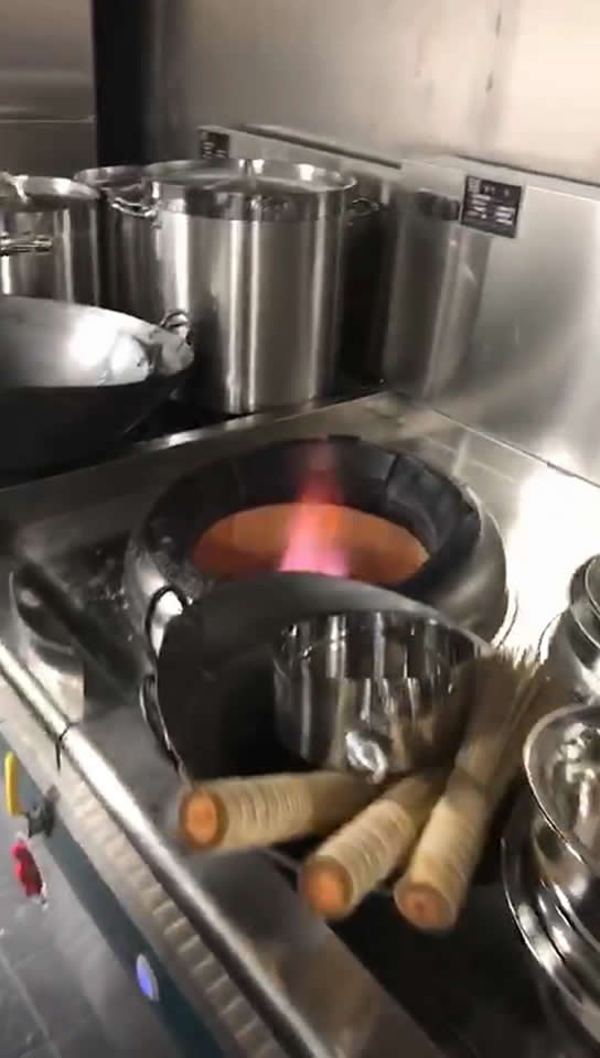 食堂煤氣灶